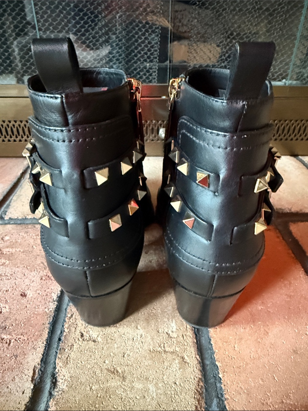 Valentino Rock Stud Western Ankle Booties Size 40 - Picture 8 of 13